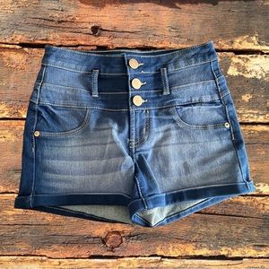 No Boundaries Mid Rise Shorts
